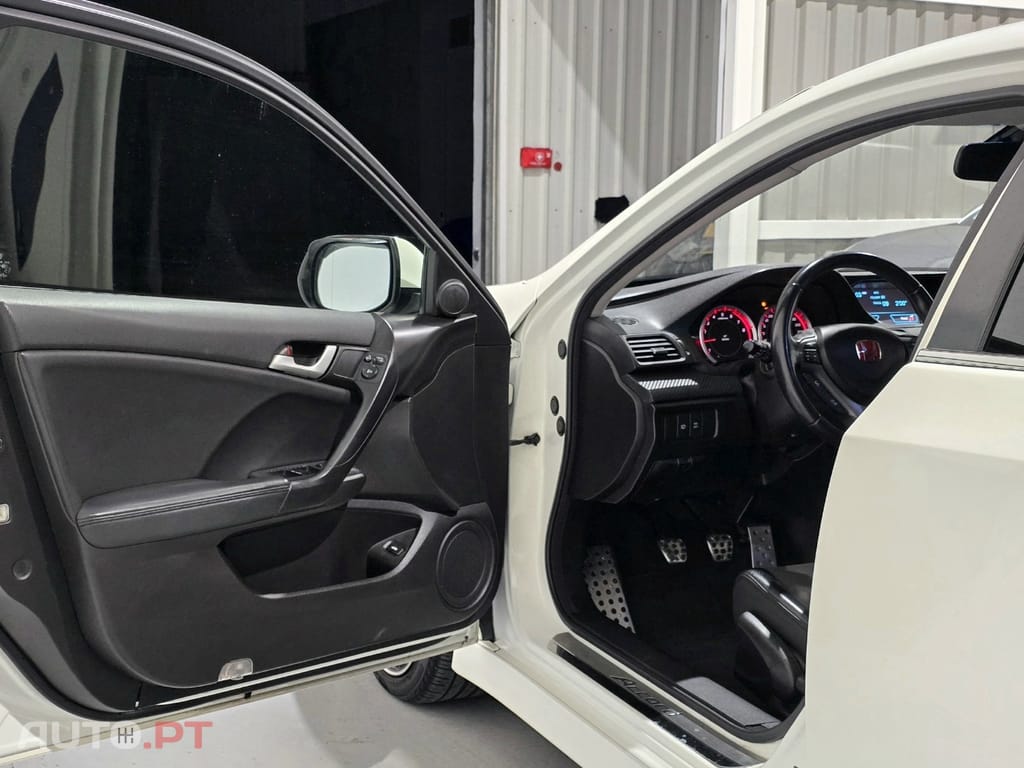 Honda Accord 2.4 i-VTEC Type-S Mugen