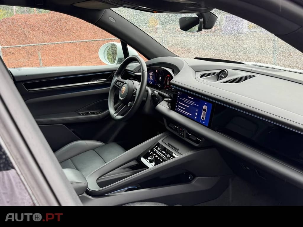 Porsche Macan Standard