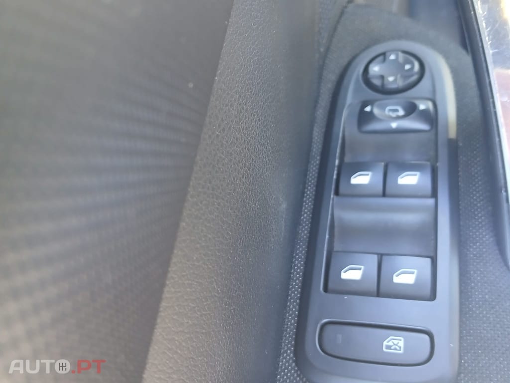 Peugeot 308 CC 2.0 HDi Sport