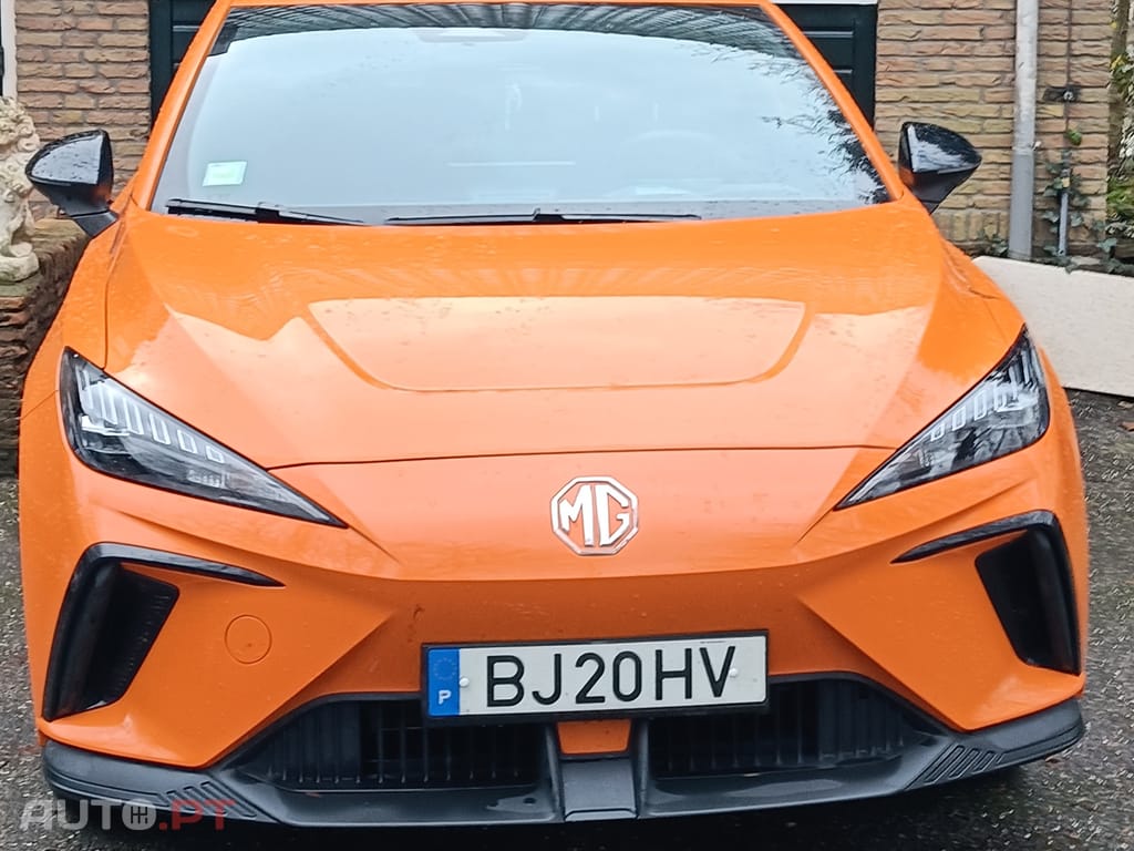 MG MG4 51 kWh LFP Standard