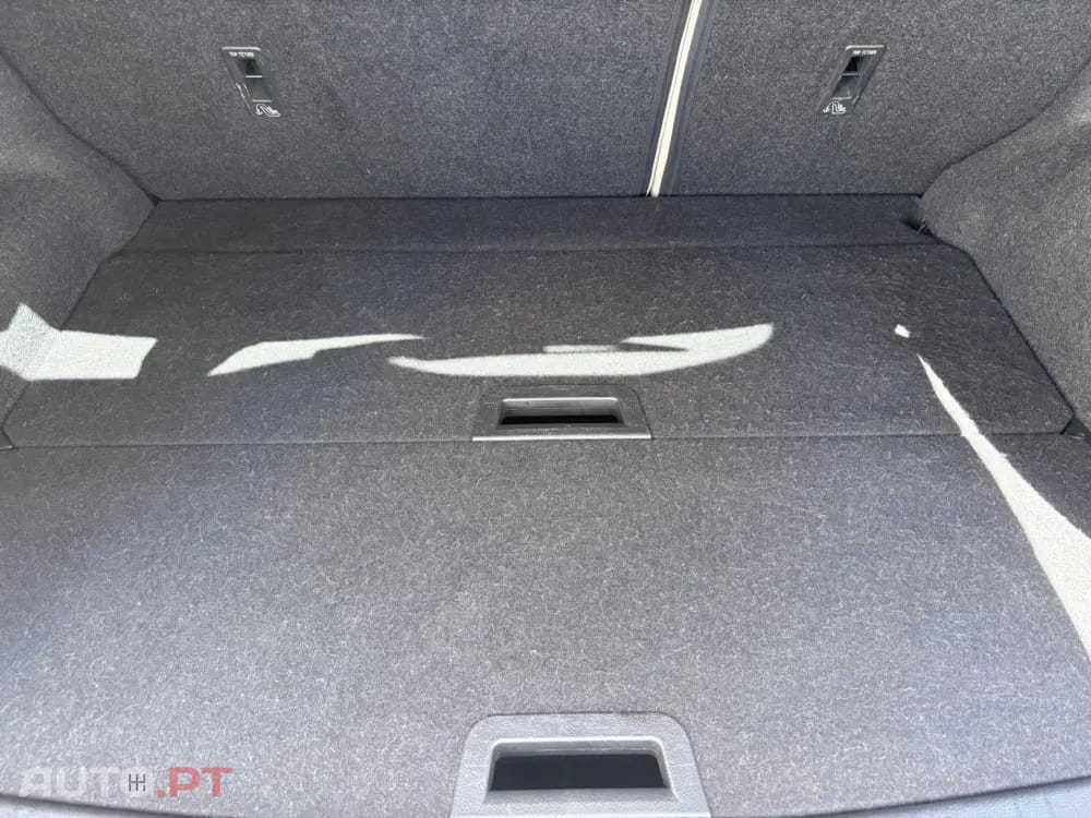 Nissan Qashqai 1.5 dCi Tekna Premium 17 Alcantara