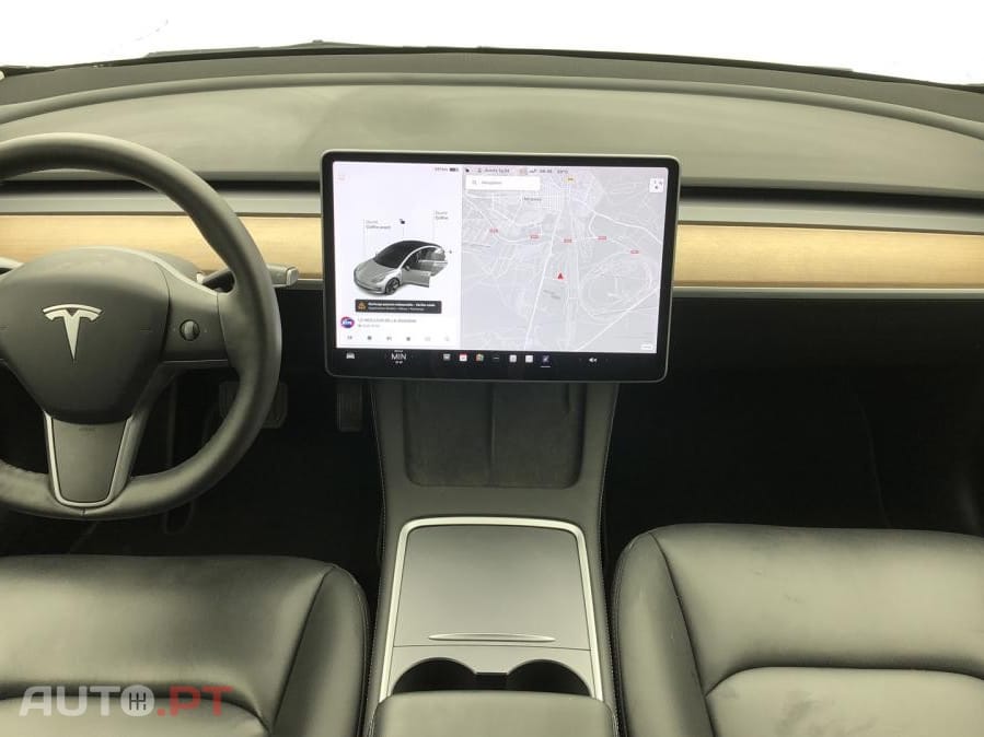 Tesla Model 3 Standard Range Plus RWD