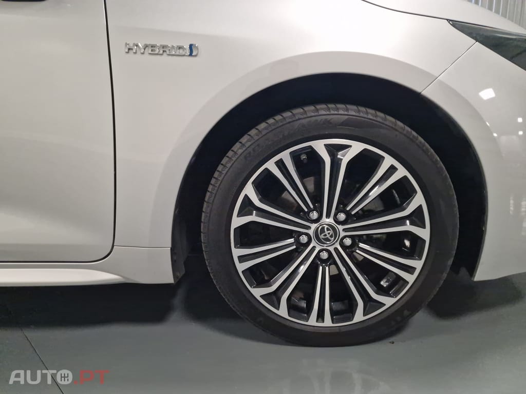 Toyota Corolla Touring Sports 1.8 Hybrid Comfort+P.Sport