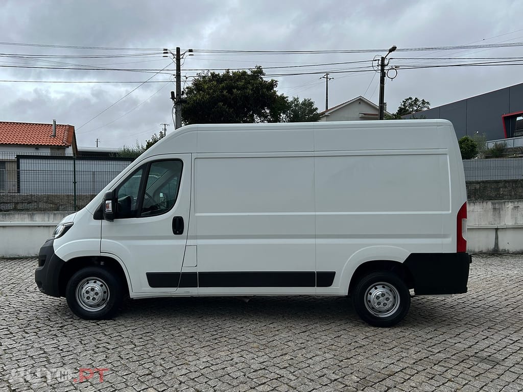 Peugeot Boxer 2.2 BlueHDi 333 L2 CD