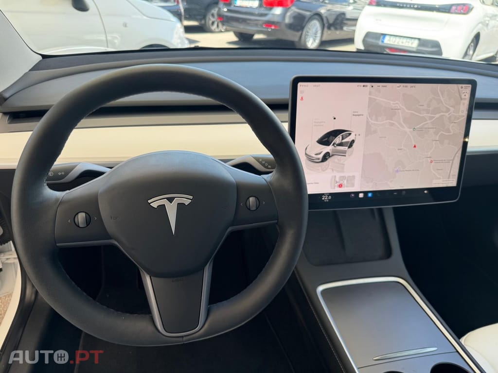 Tesla Model 3 Standard Range Plus RWD