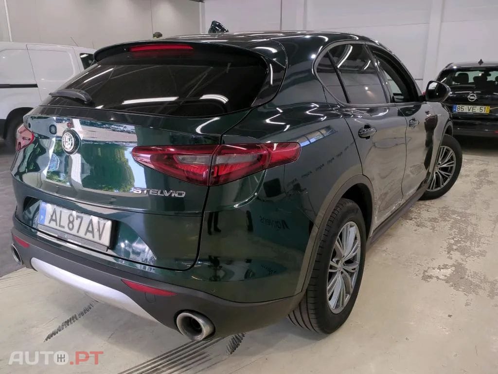 Alfa Romeo Stelvio 2.2 D Super AT8