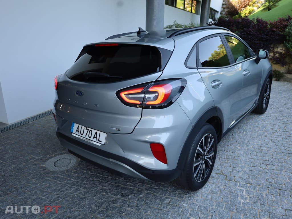 Ford Puma 1.0 EcoBoost MHEV Titanium Design