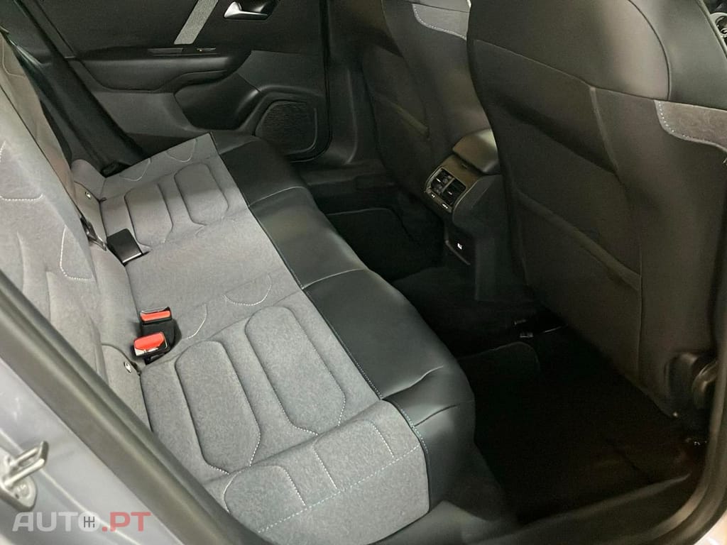 Citroen C4 1.5 BlueHDi Plus EAT8
