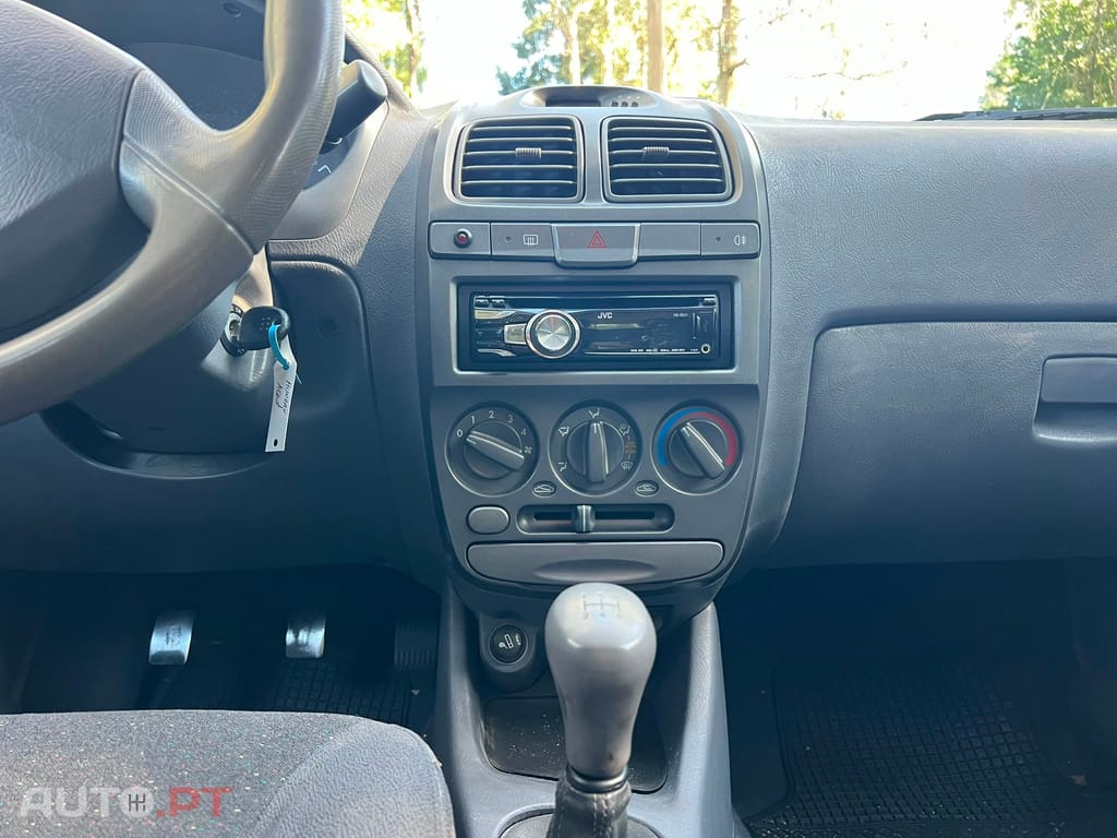 Hyundai Accent 1.3 Confort