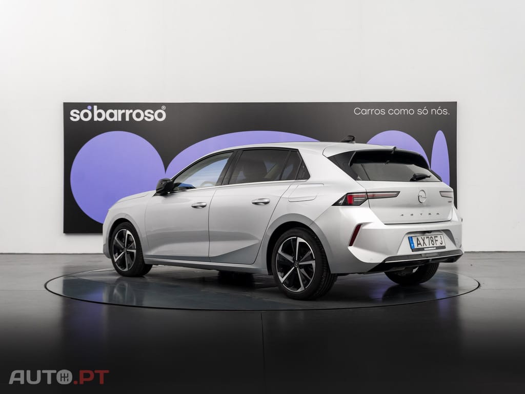 Opel Astra 1.6 T PHEV Elegance