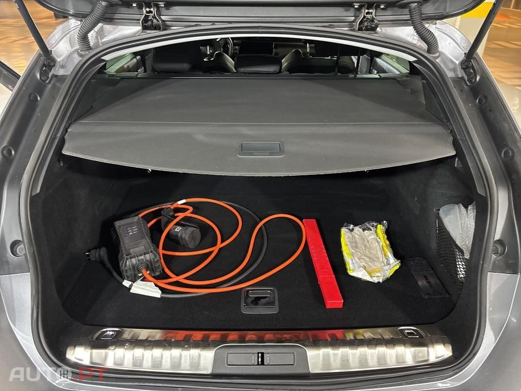 Peugeot 508 SW 1.6 Hybrid Allure Pack e-EAT8