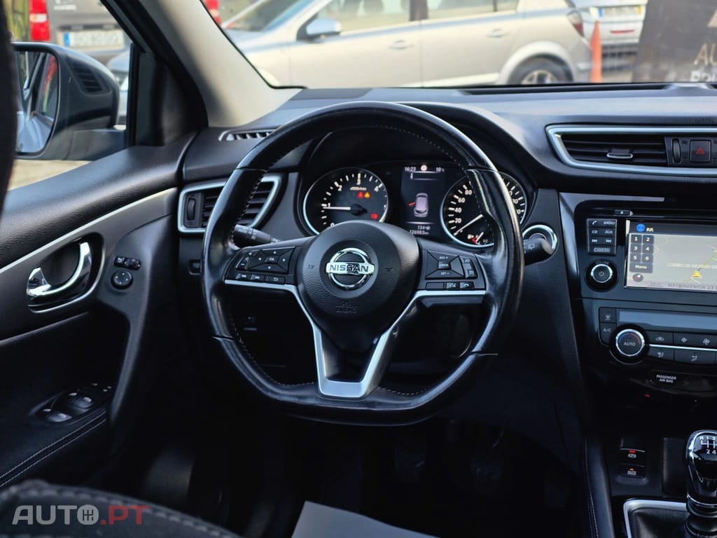 Nissan Qashqai 1.5 dCi Tekna Premium