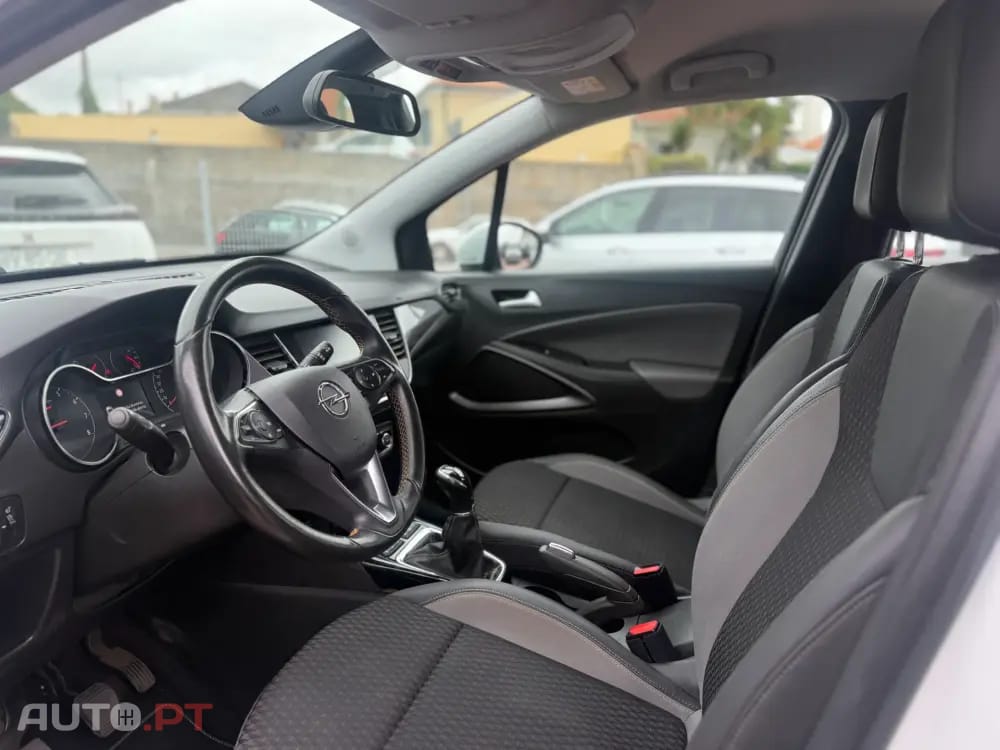 Opel Crossland X 1.2 T Innovation