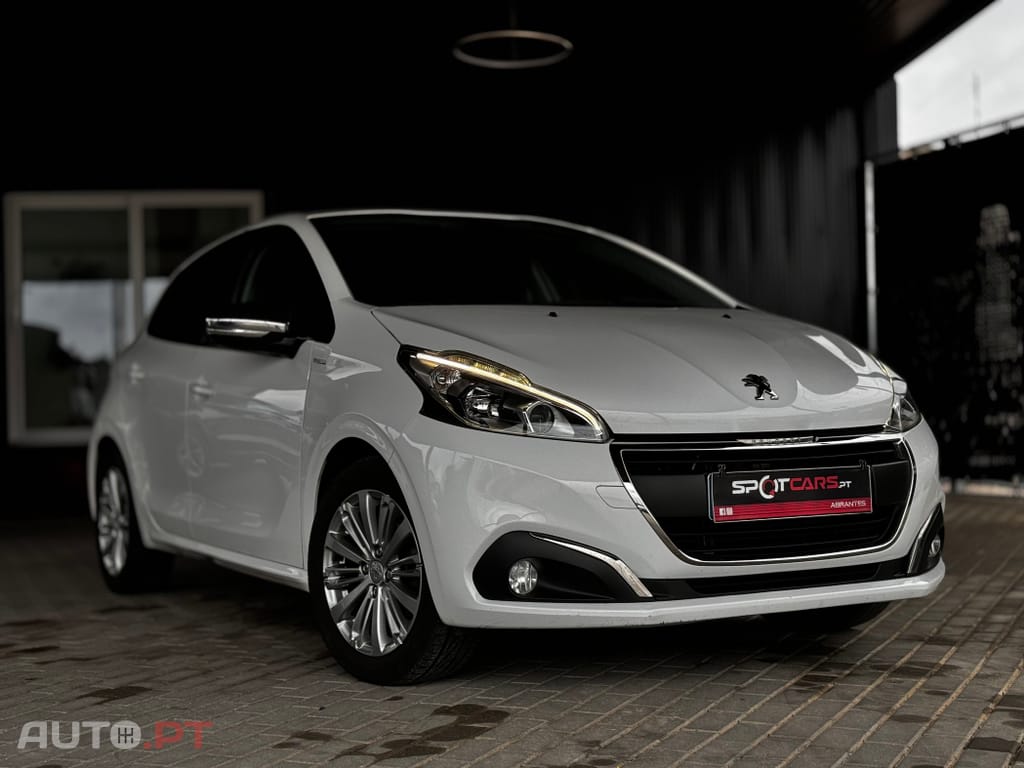 Peugeot 208 1.2 PureTech Style
