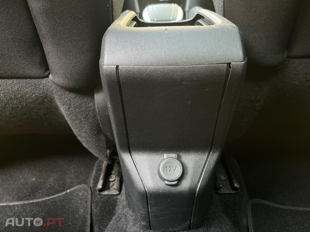 Peugeot 2008  1.2 PureTech Allure CROSSWAY