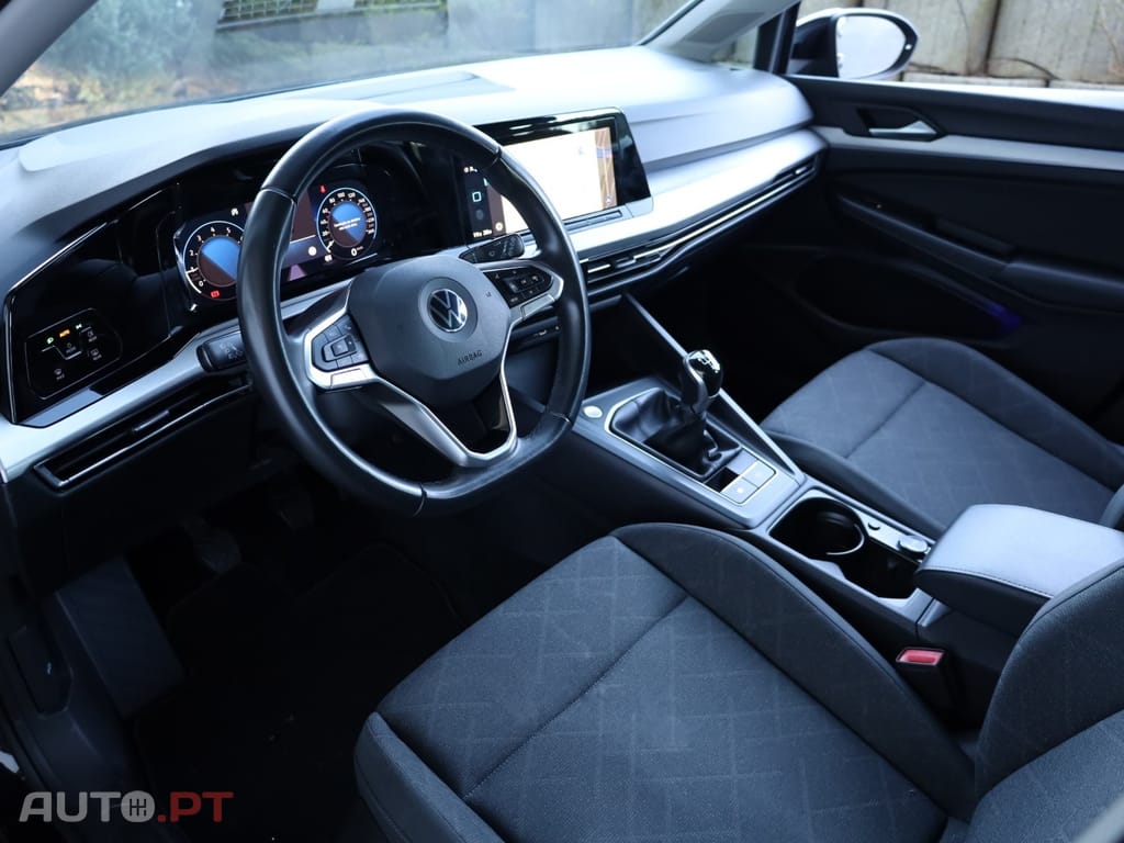 Volkswagen Golf 1.0 TSI Life