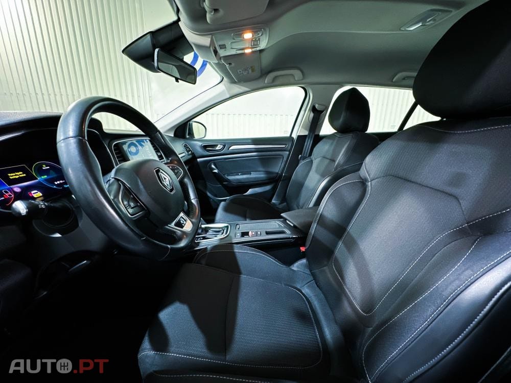 Renault Mégane ST HYBRID 1.6 TCE 160CV