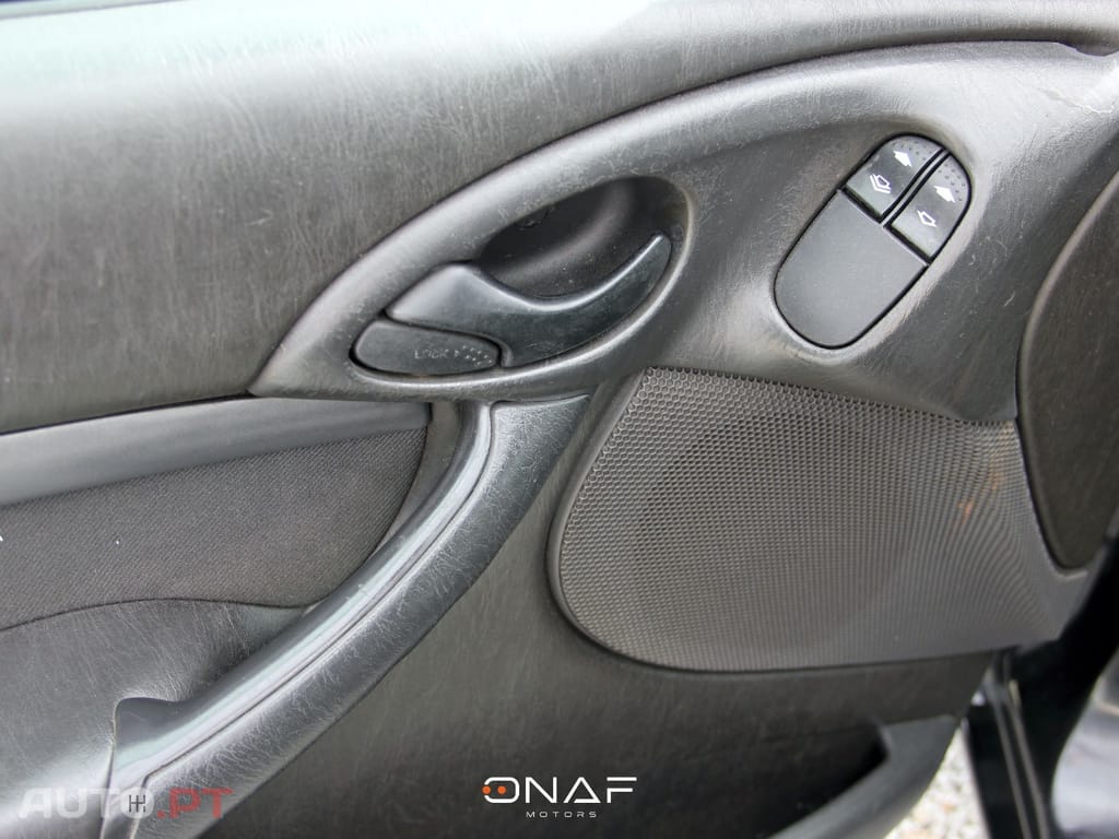 Ford Focus 1.8 TDDi 90 cv
