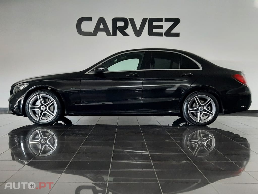 Mercedes-Benz C 300 de AMG Line