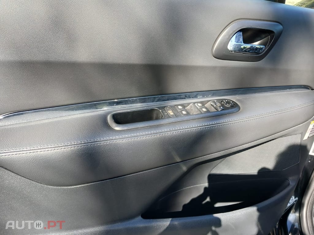 Peugeot 5008 2.0 HDi Sport