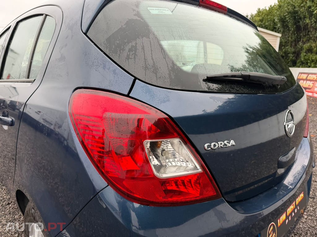 Opel Corsa 1.2 Connect Easytronic