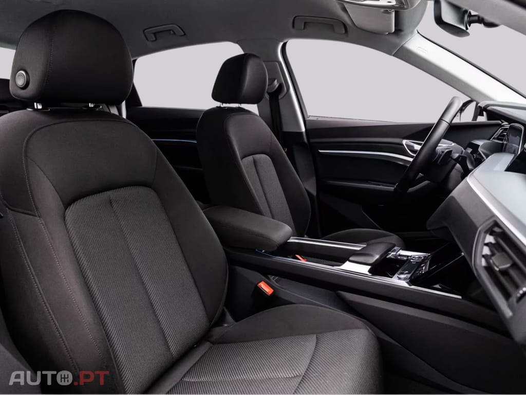 Audi E-Tron 50 S LINE
