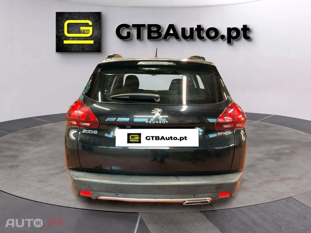 Peugeot 2008 1.2 e-THP GT Line