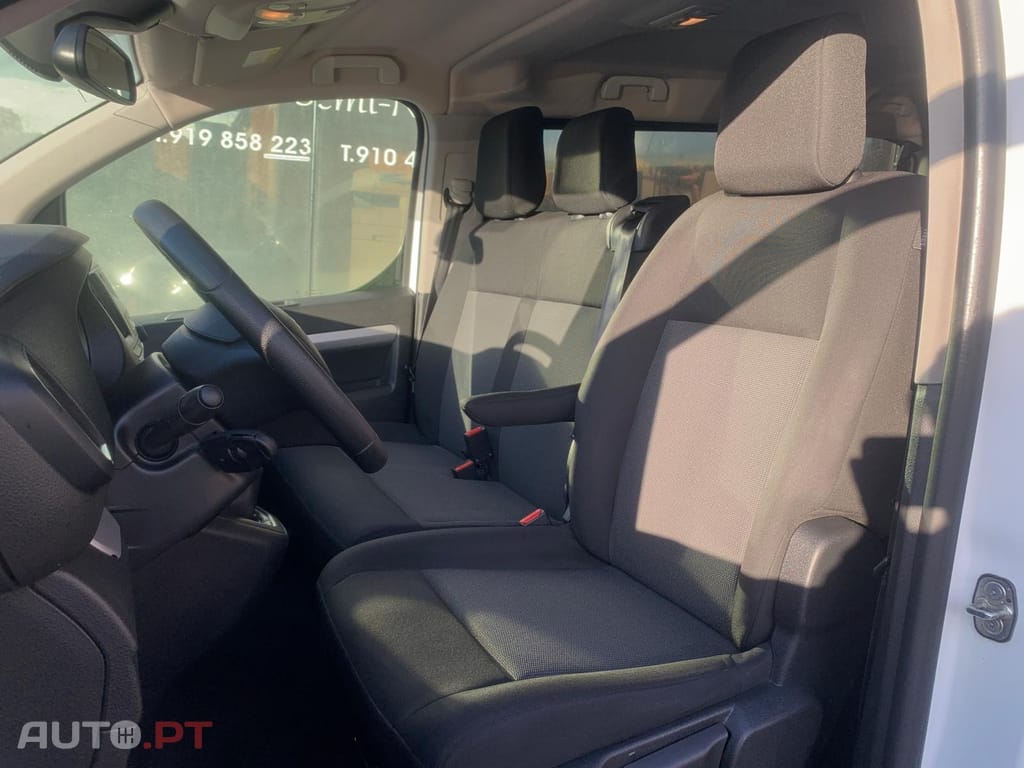 Toyota Proace 1.5 D-4D L1 Porta Traseira Basculante