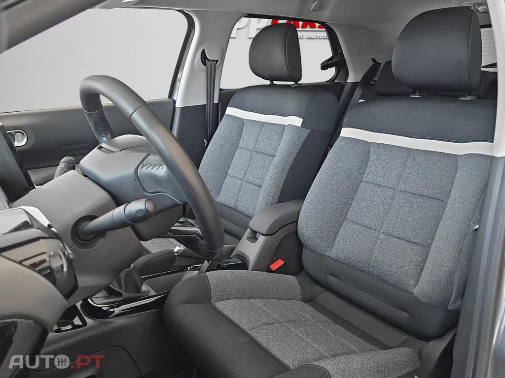 Citroen C4 Cactus 1.2 PureTech Shine