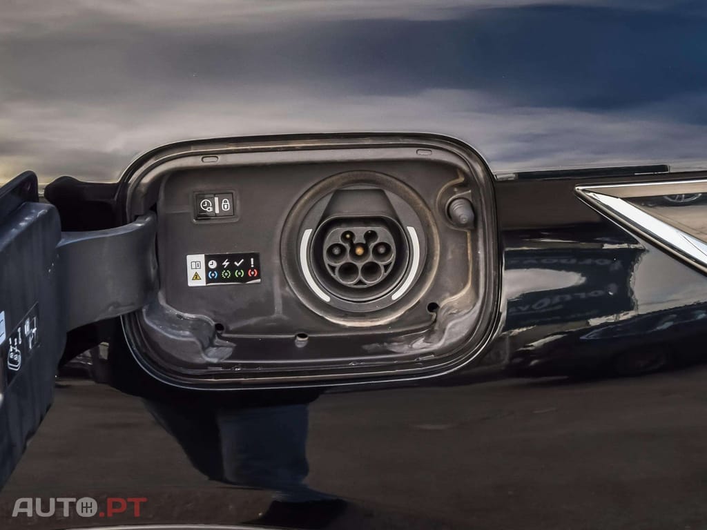 DS DS7 Crossback E-Tense 4x4 Rivoli EAT8