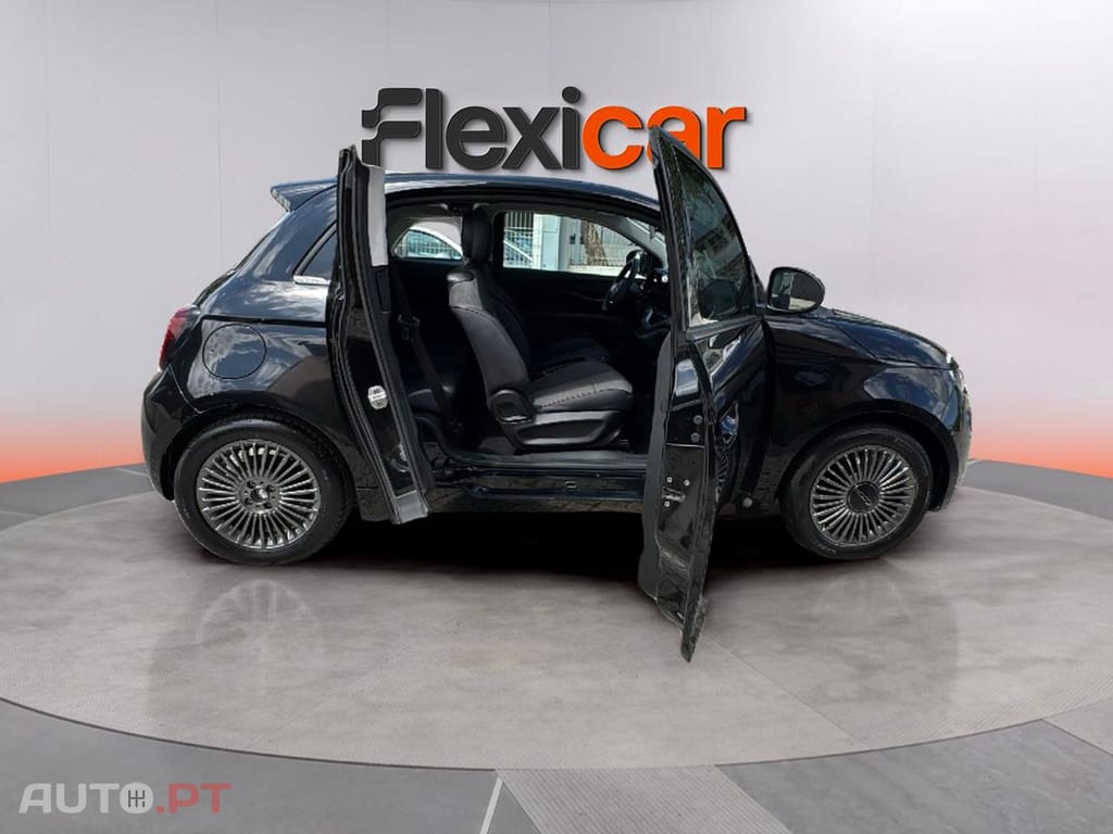 Fiat 500e Icon Plus 42 KWh