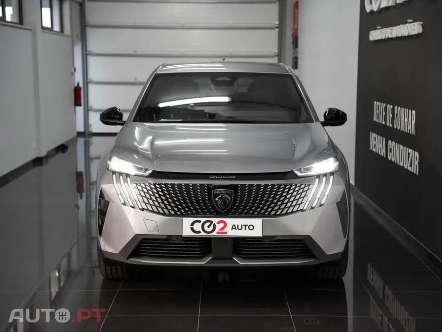 Peugeot 3008 1.2 Hybrid Allure e-DCS6