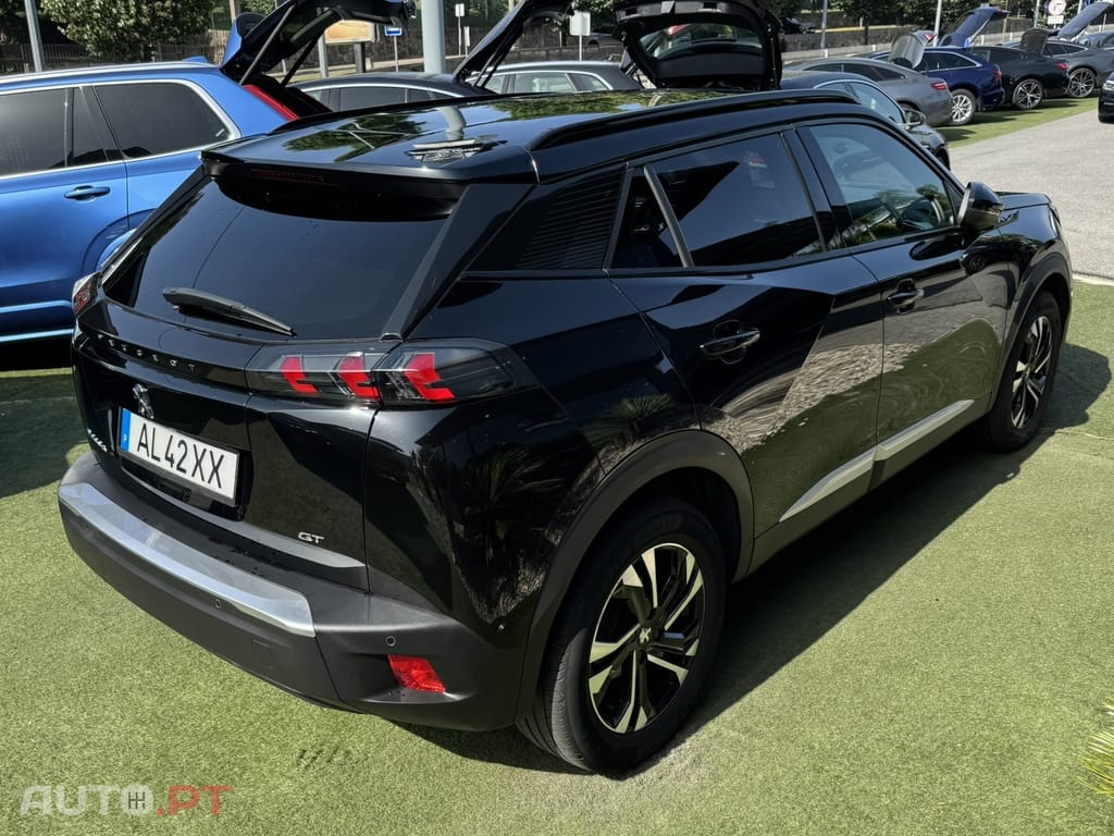 Peugeot E-2008 50 kWh GT