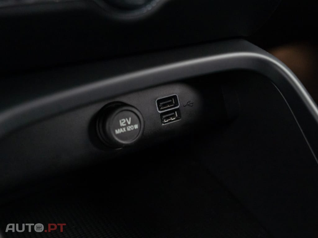 Volvo XC40 1.5 T4 PHEV Inscription Expression