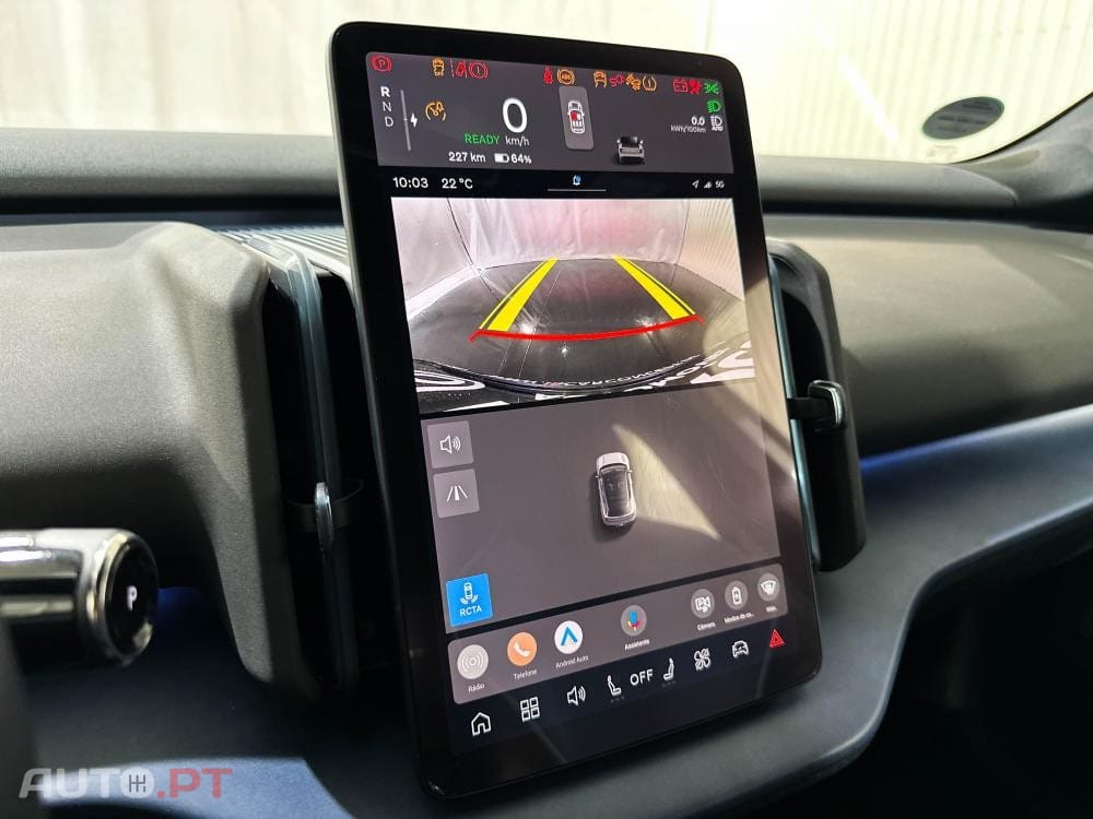 Volvo EX30 Single Motor Extended Range RWD Plus