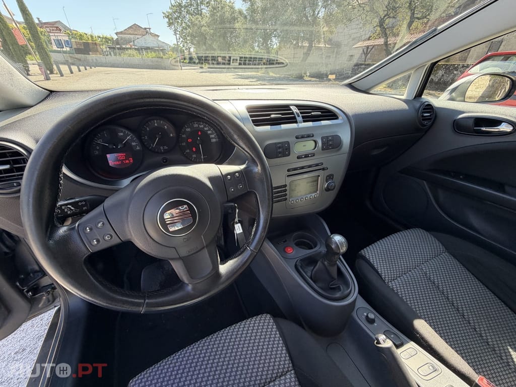 Seat Leon 1.6 TDI DPF Style
