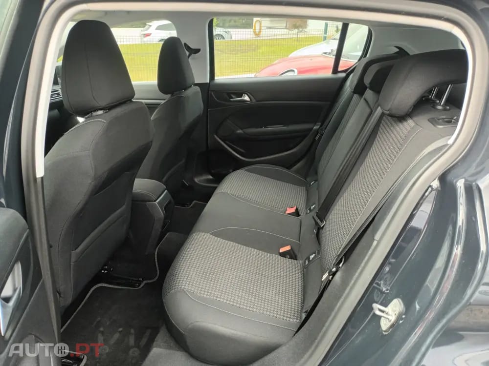 Peugeot 308 1.6 BlueHDi Style