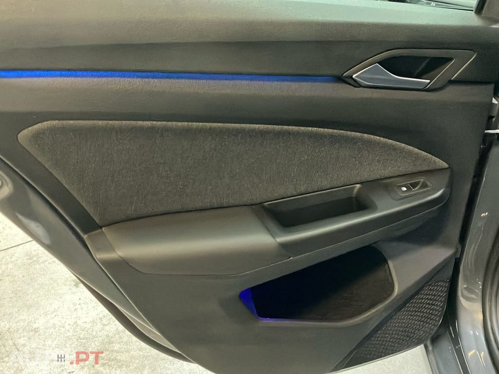 Volkswagen Golf 1.0 TSI Life