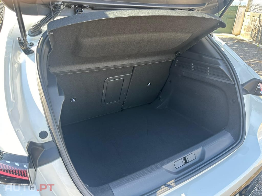 Peugeot 308 1.2 PureTech GT Pack EAT8