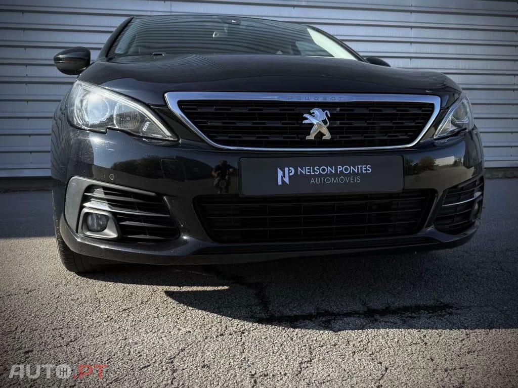 Peugeot 308 BlueHDi FAP 130 EAT8 Stop & Start Active Pack
