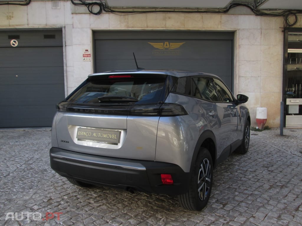Peugeot 2008 1.2 PureTech Active