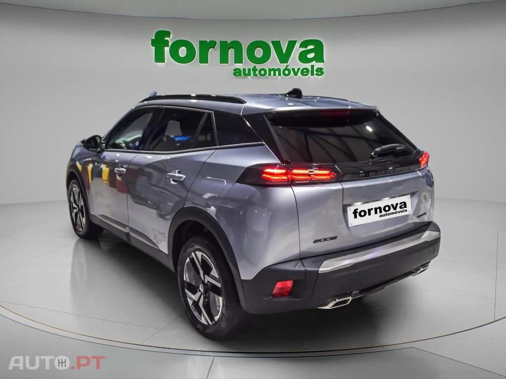 Peugeot 2008 1.2 Hybrid Allure e-DCS6