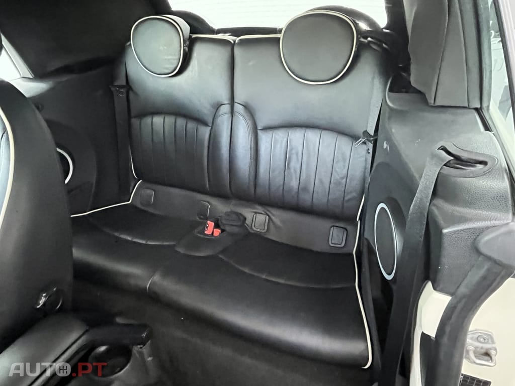 MINI Cabrio Cooper SD