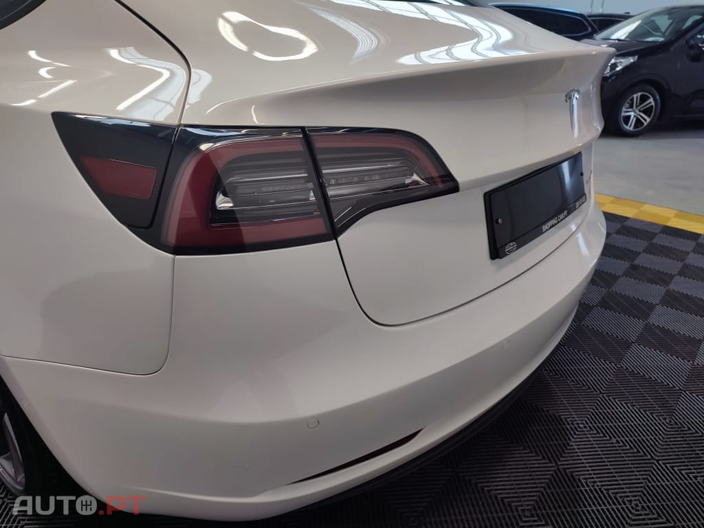 Tesla Model 3 ND