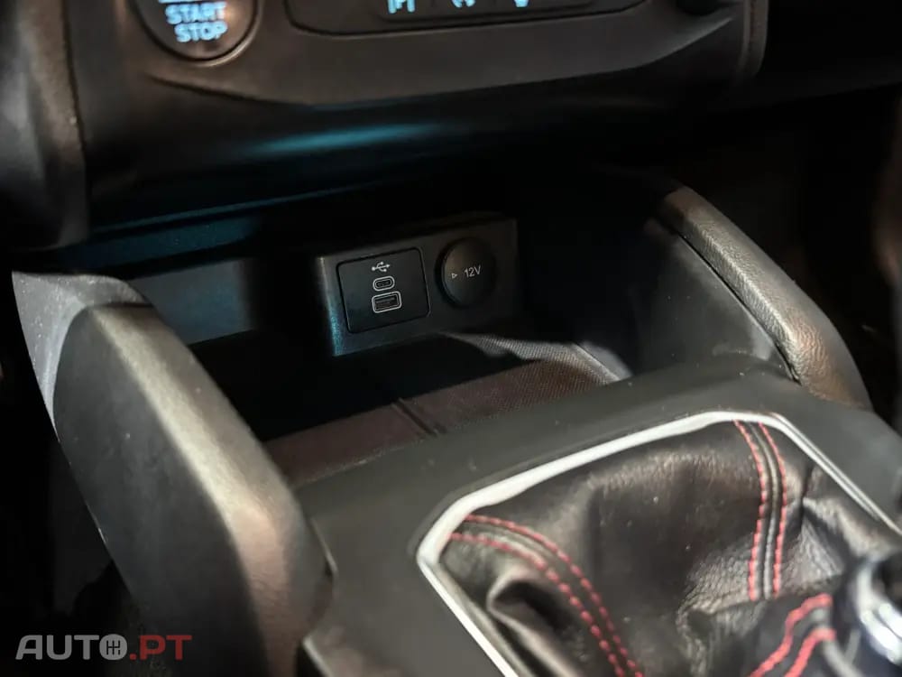 Ford Focus 1.0 EcoBoost MHEV ST-Line