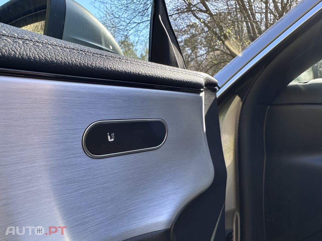 Mercedes-Benz CLA 180 d Shooting Brake 7G-DCT AMG Line