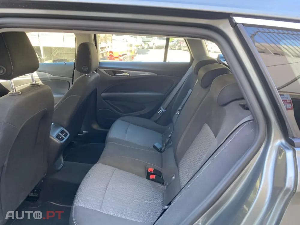 Opel Insignia 1.6 CDTi Edition