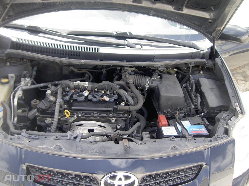 Toyota Auris 1.33 VVTI A/C+VSO