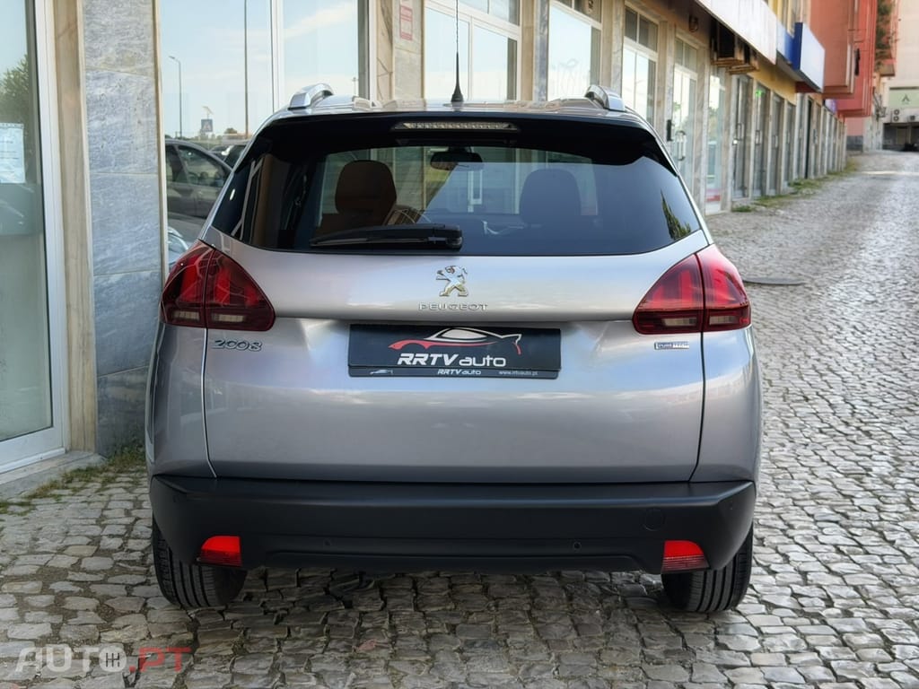 Peugeot 2008 1.2 PureTech Active