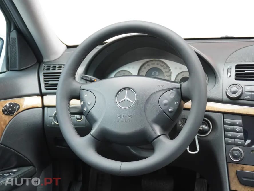 Mercedes-Benz E 220 CDI Avantgarde Aut.